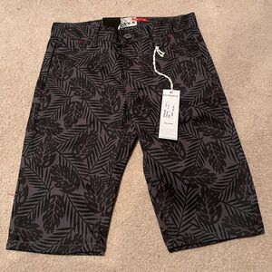 Kayden K Men’s Slim Shorts